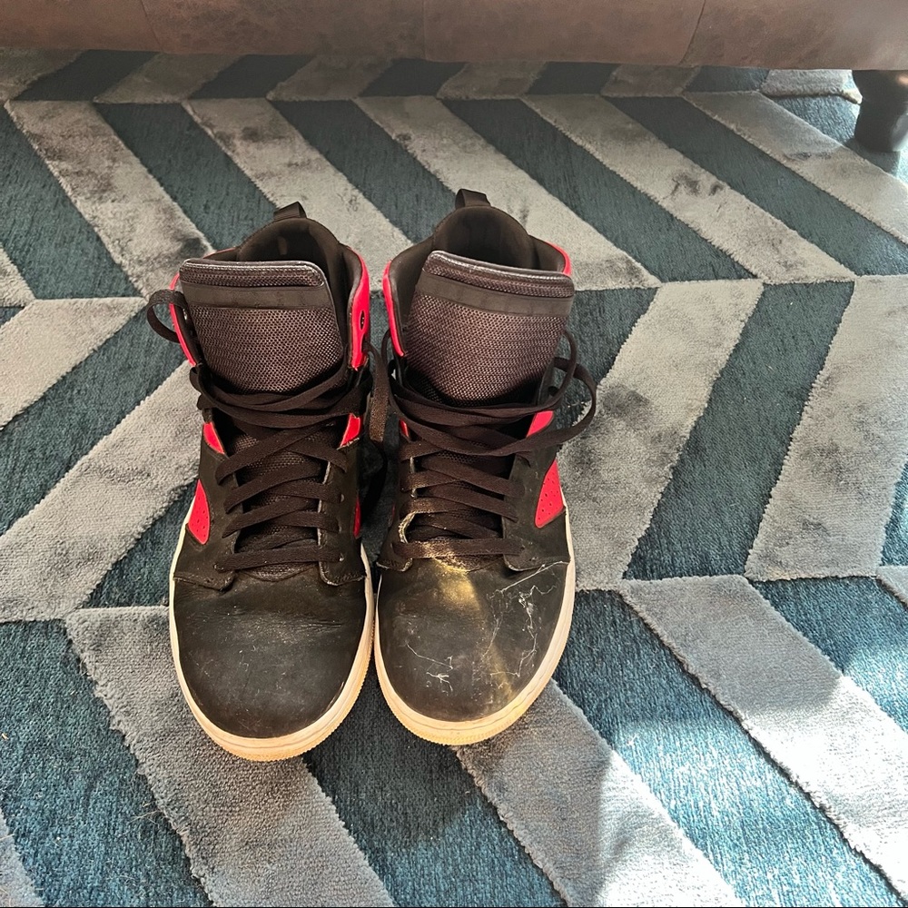 Mens Jordan Flight Legend Sneakers